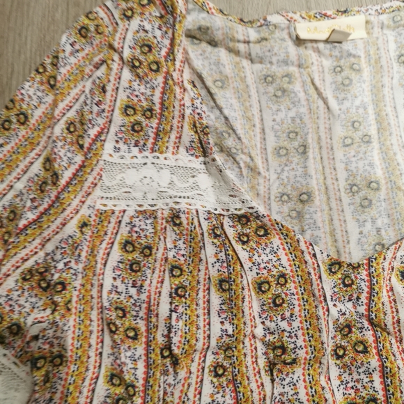 Modcloth novelty bells and giggles bell sleeve top - Picture 6 of 8